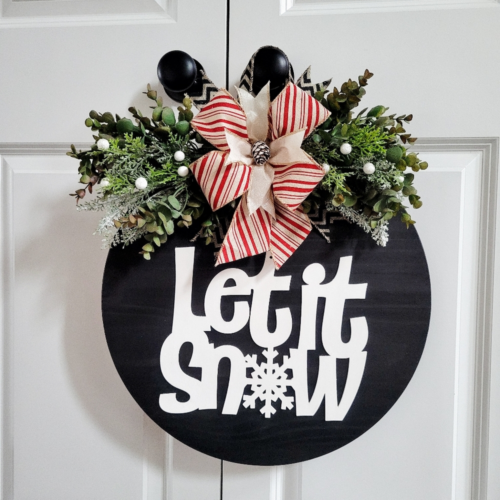 Christmas door hanger sign